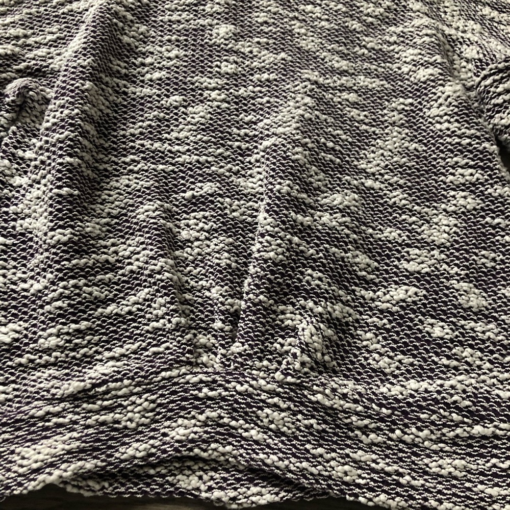 Fabletics Juliette Pullover‎ - Picture 4 of 4